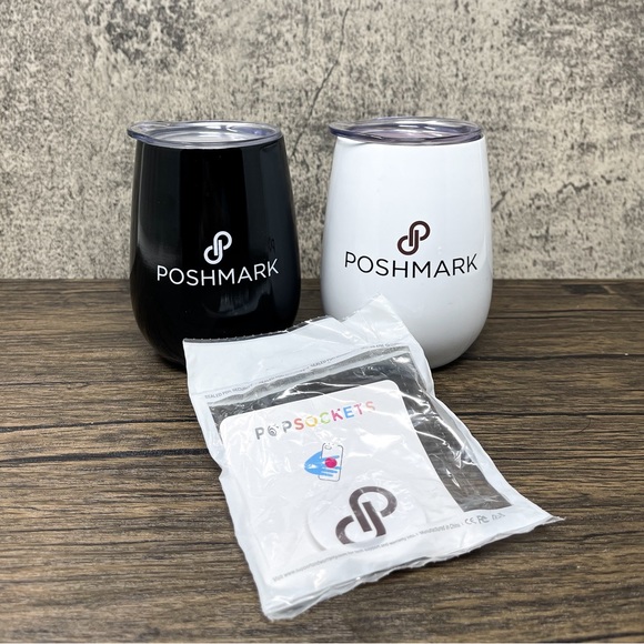 Set of 2 Poshmark wine tumblers & bonus Poshmark Popsocket - Picture 2 of 6